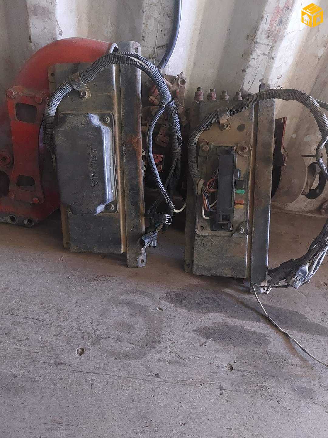 Автобус, Ачааны машин, Хүнд механизм Задаргаа, сэлбэг