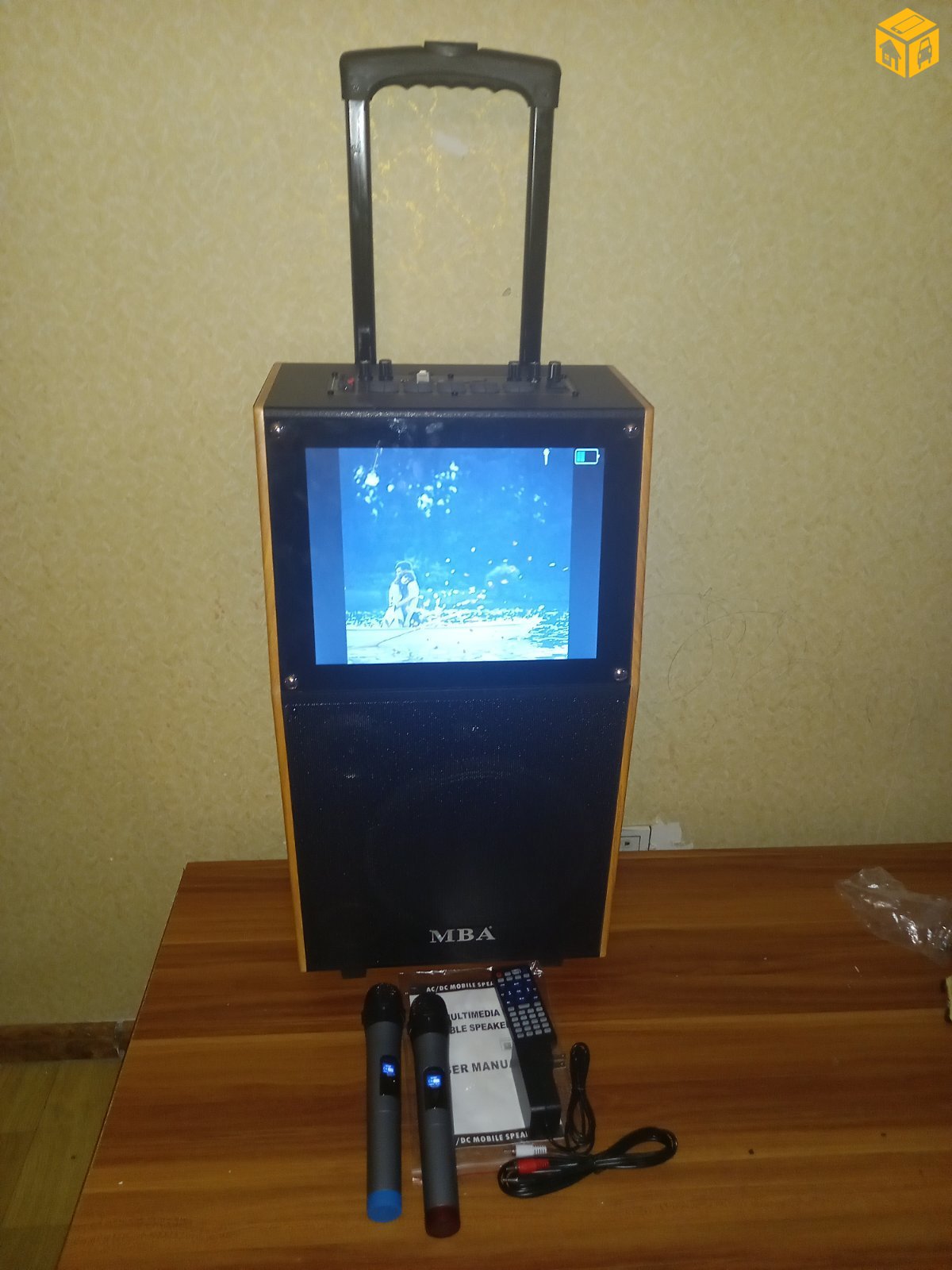 Зөөврийн гэр караоке