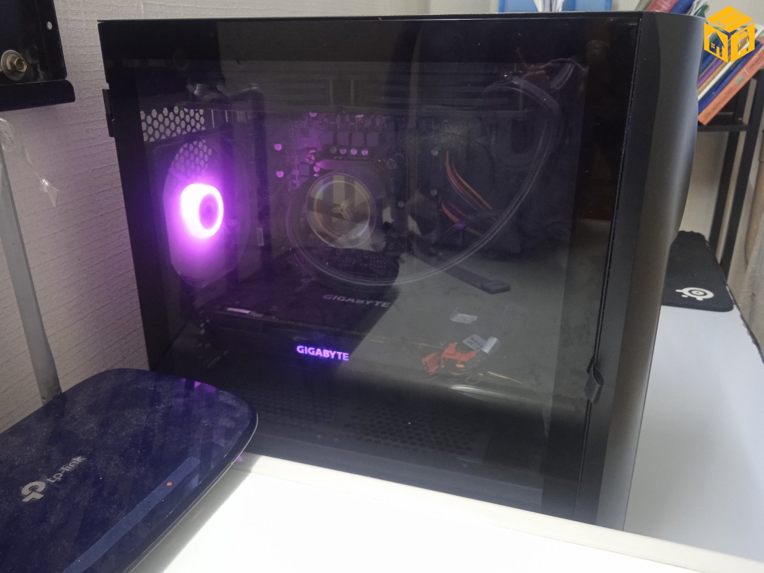 Солонгосд угсарсан иж бүрэн gaming компютор зарна,