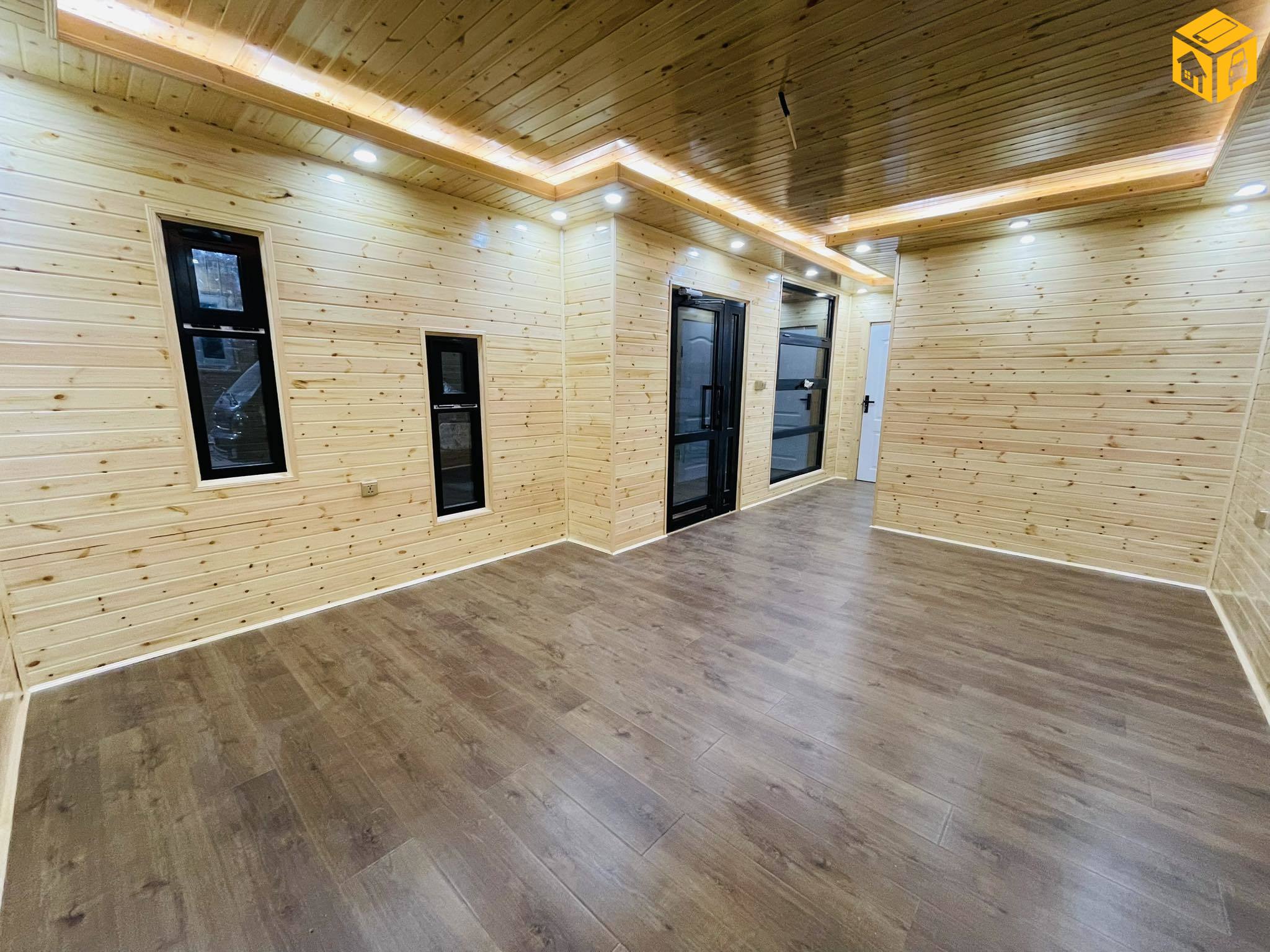 Зөөврийн сууц тохижуулсан контейнер