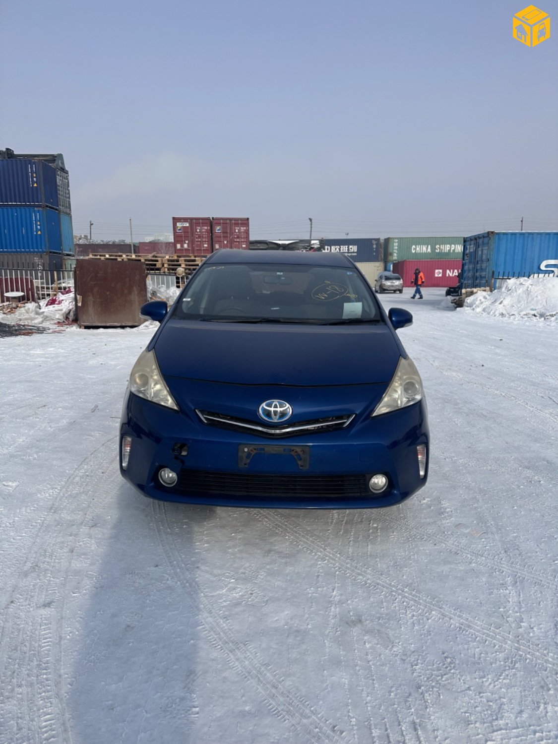 Toyota Prius 40. 41