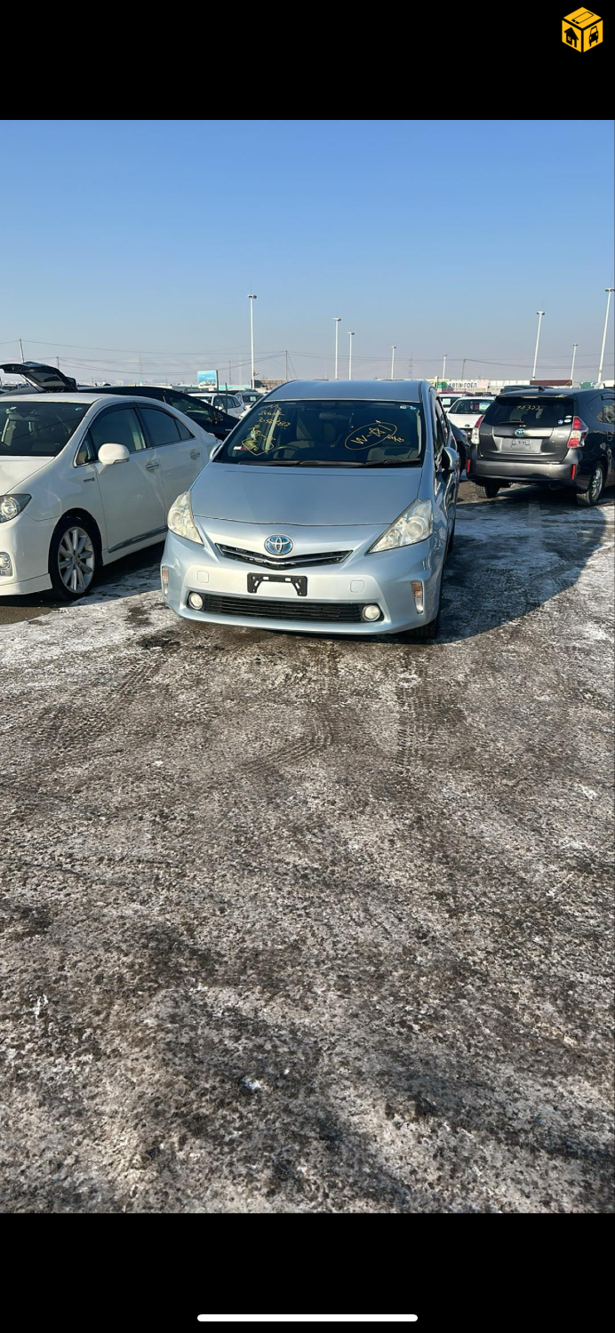 Toyota Prius 40. 41