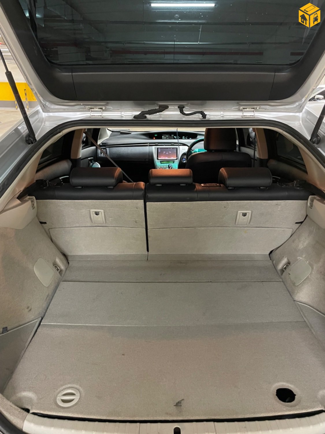Toyota Prius 30