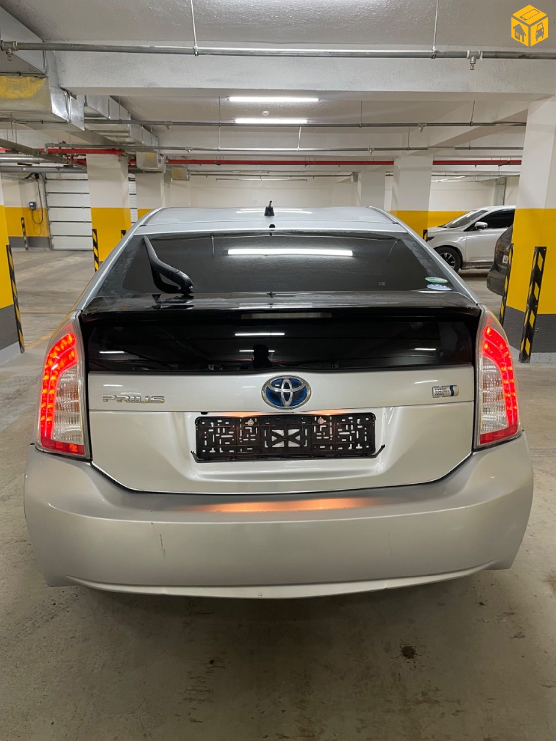 Toyota Prius 30
