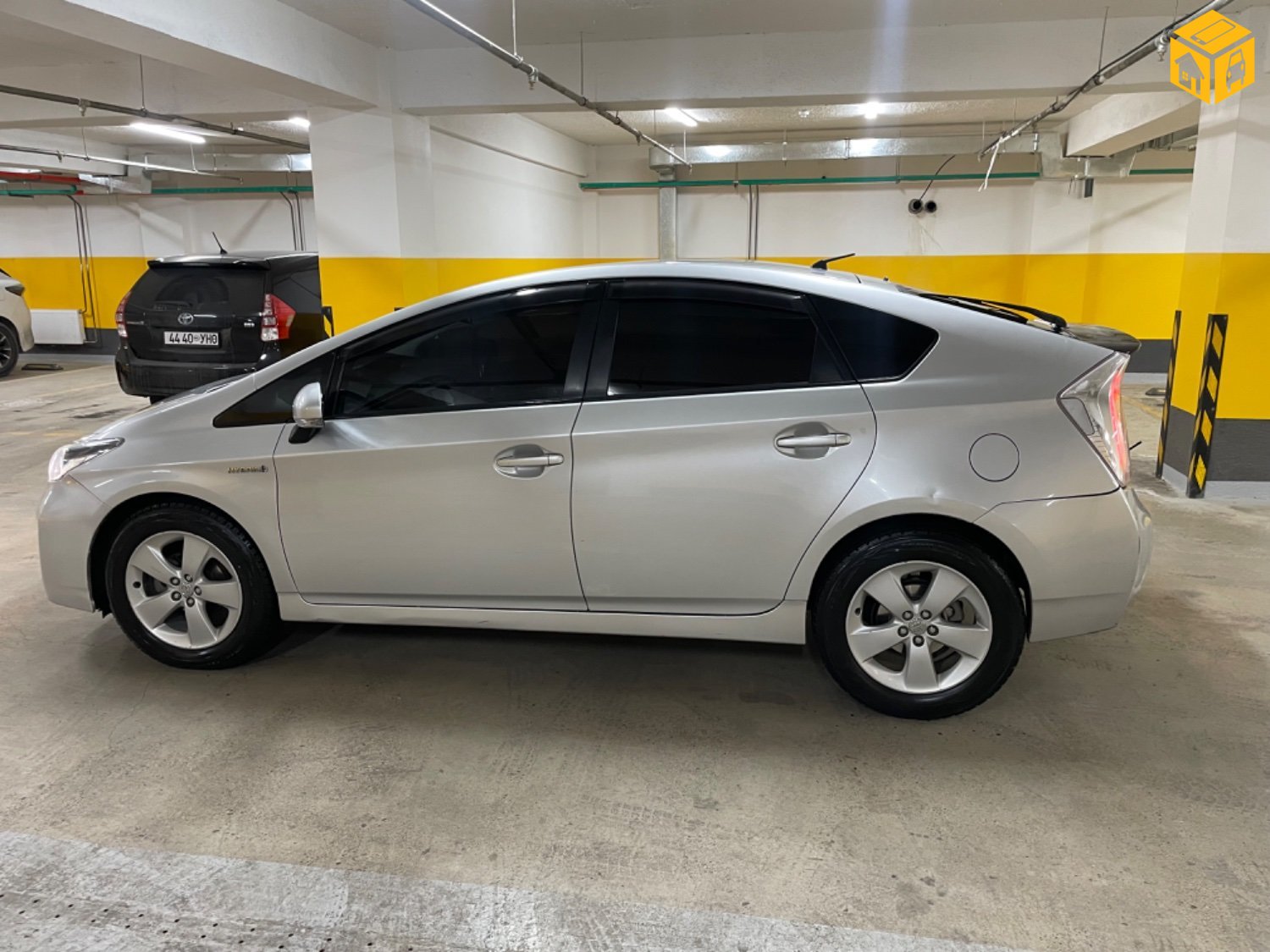Toyota Prius 30