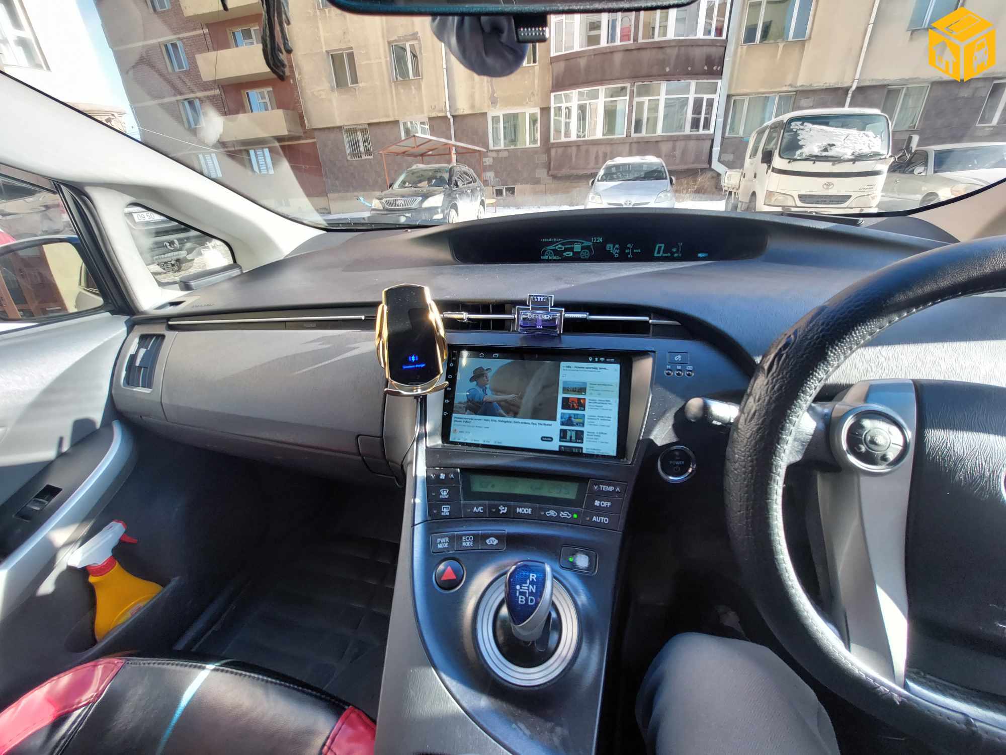 Toyota Prius 30