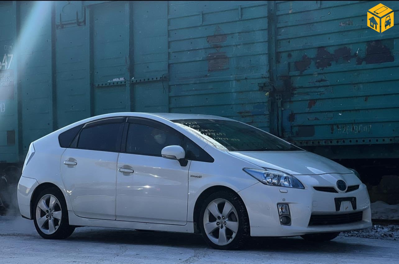 Toyota Prius 30