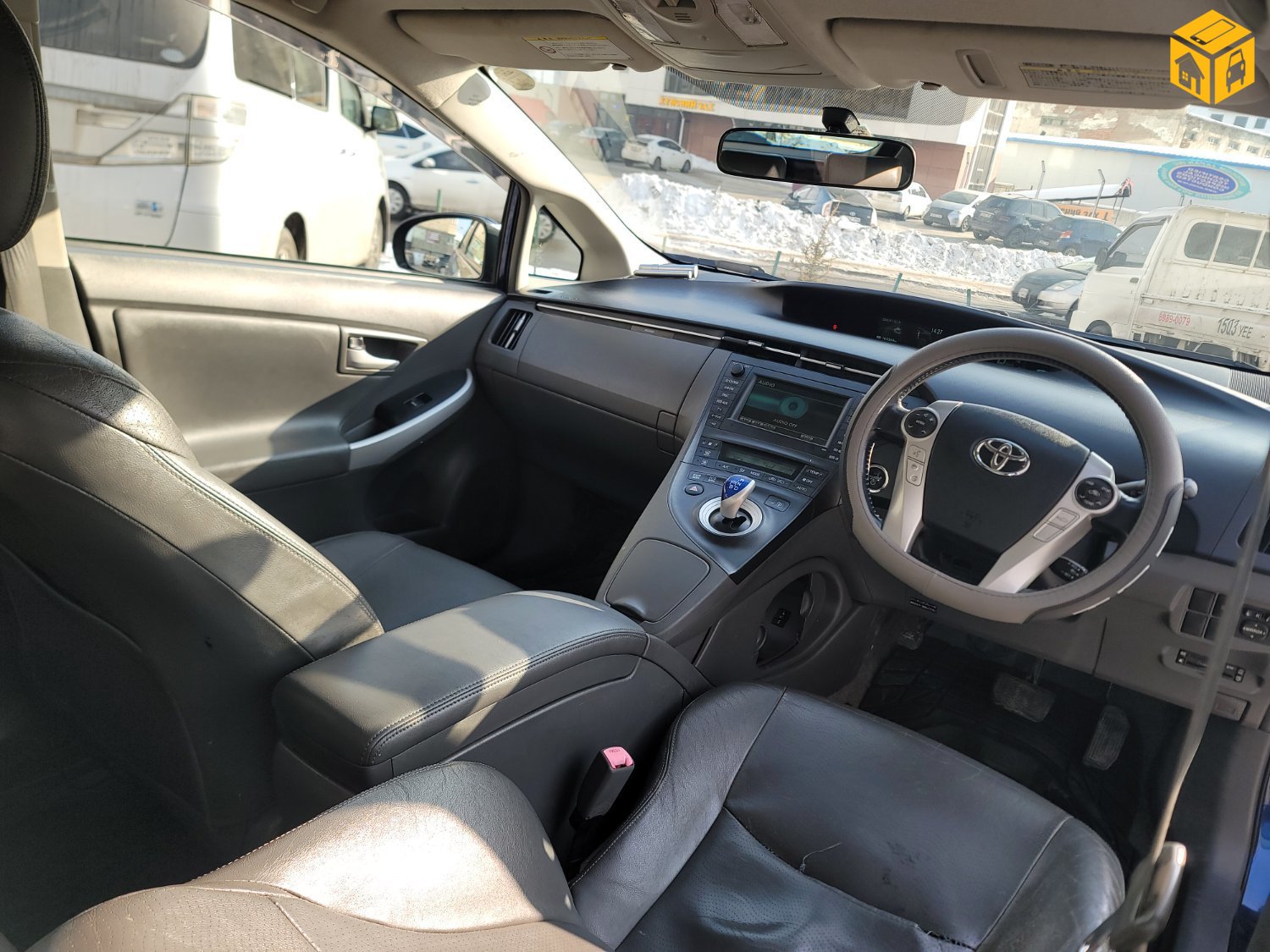 Toyota Prius 30