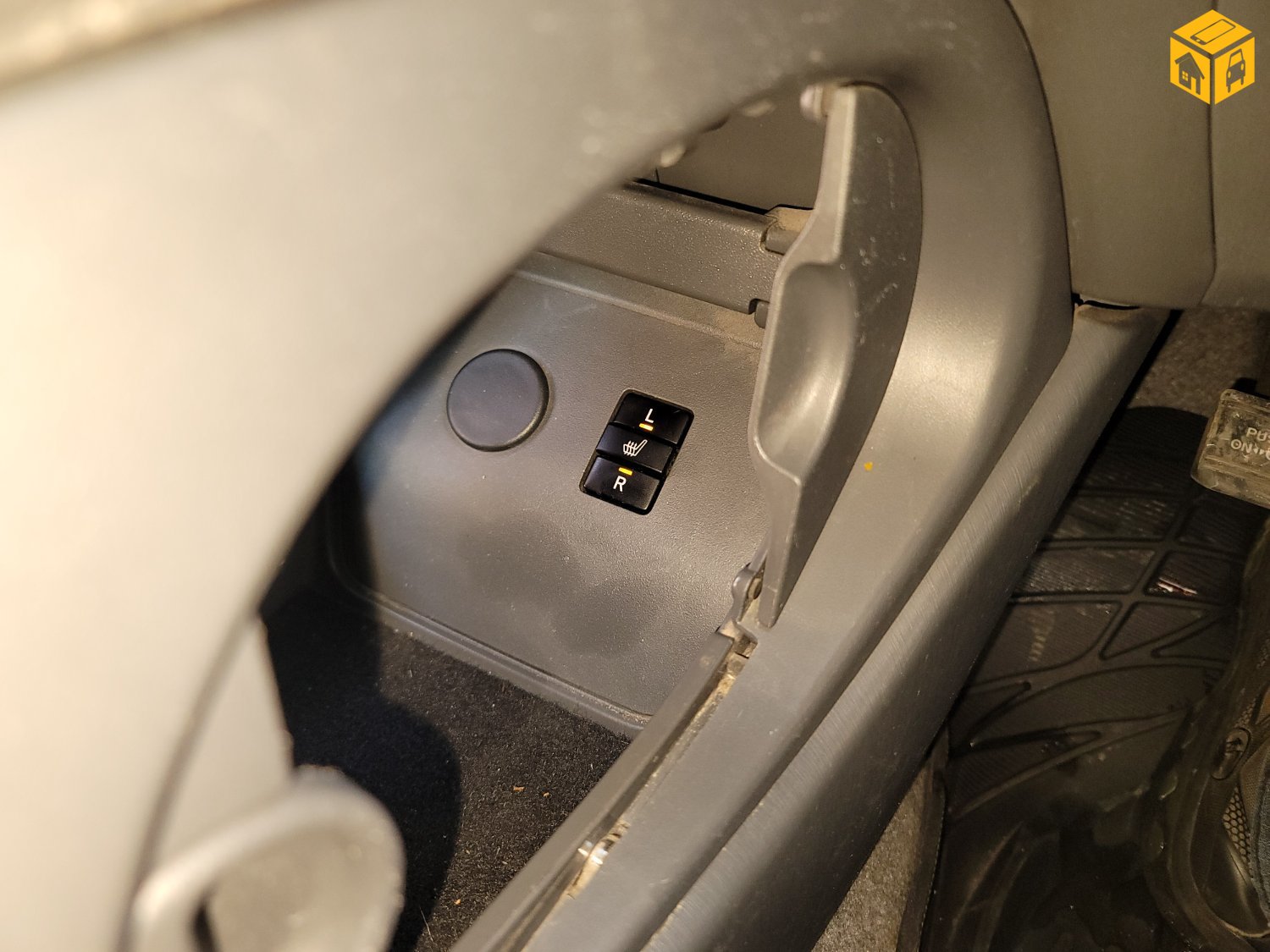 Toyota Prius 30