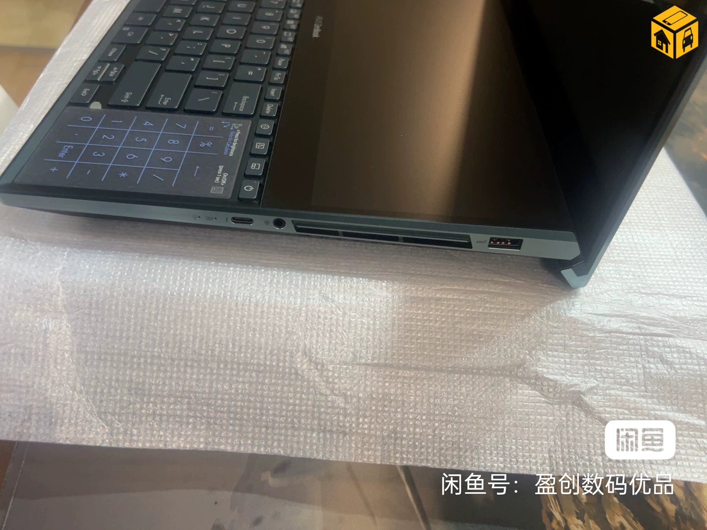 Asus ZenBook pro duo i7 10 gen