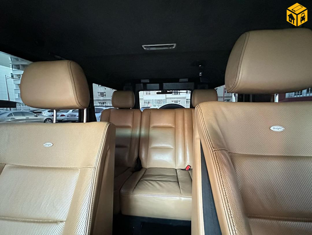 Mercedes-Benz G-Class