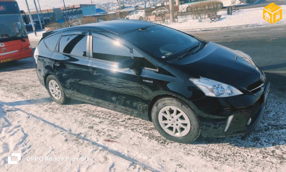 Toyota Prius 40. 41