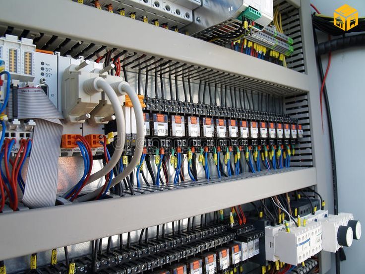 Үйлдвэрийн тоног төхөөрөмжийн цахилгааны сургалт