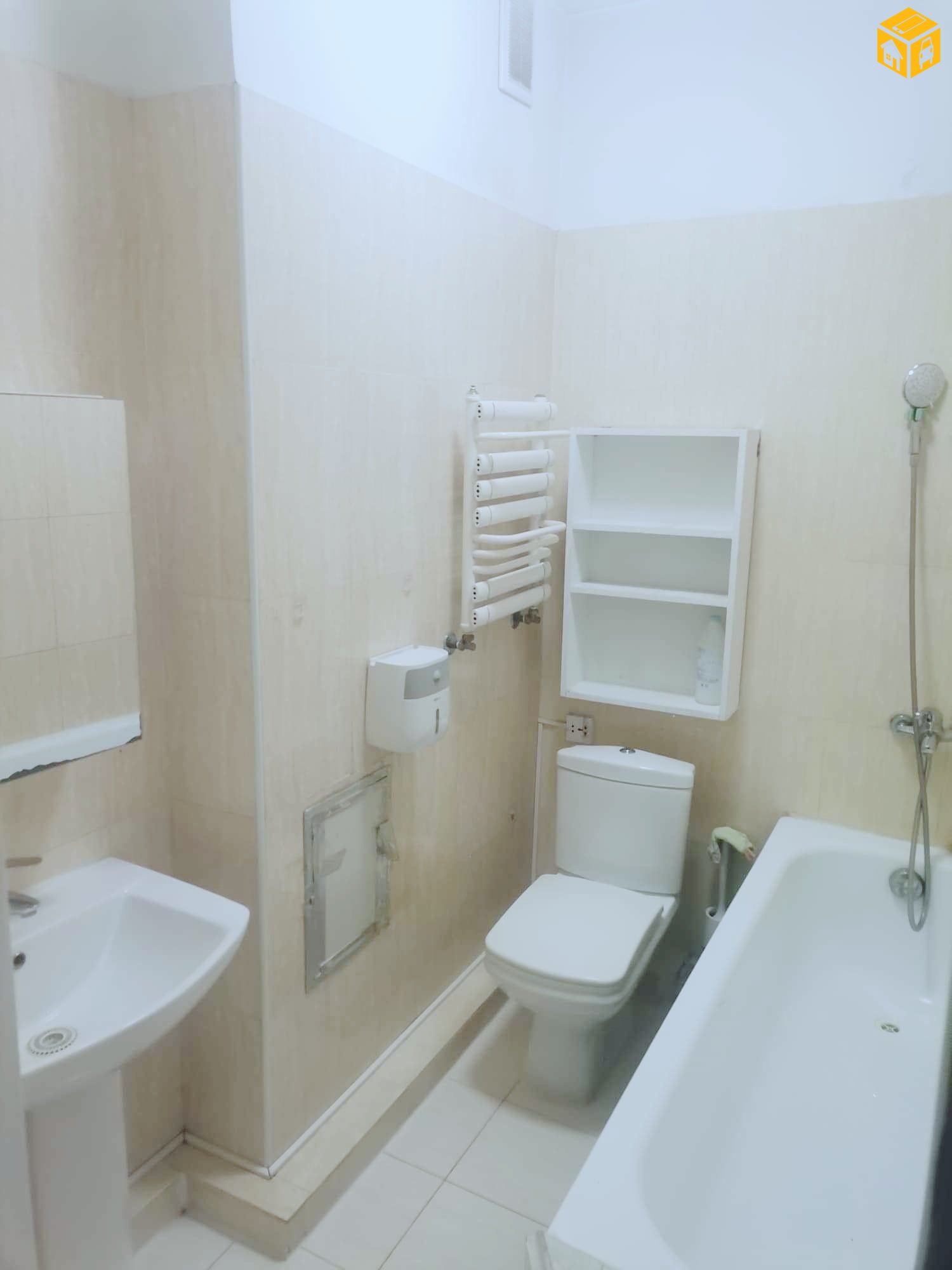 Орон сууц түрээслүүлнэ 2 өрөө