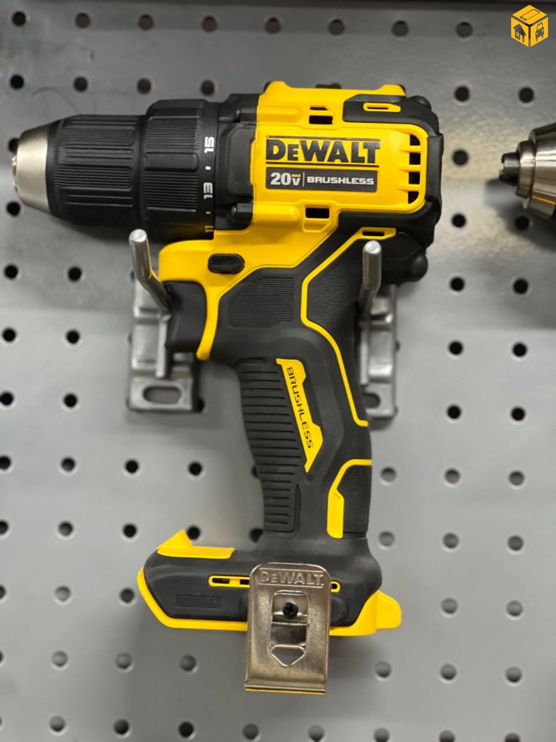 DEWALT 20V батарей дрилл боди