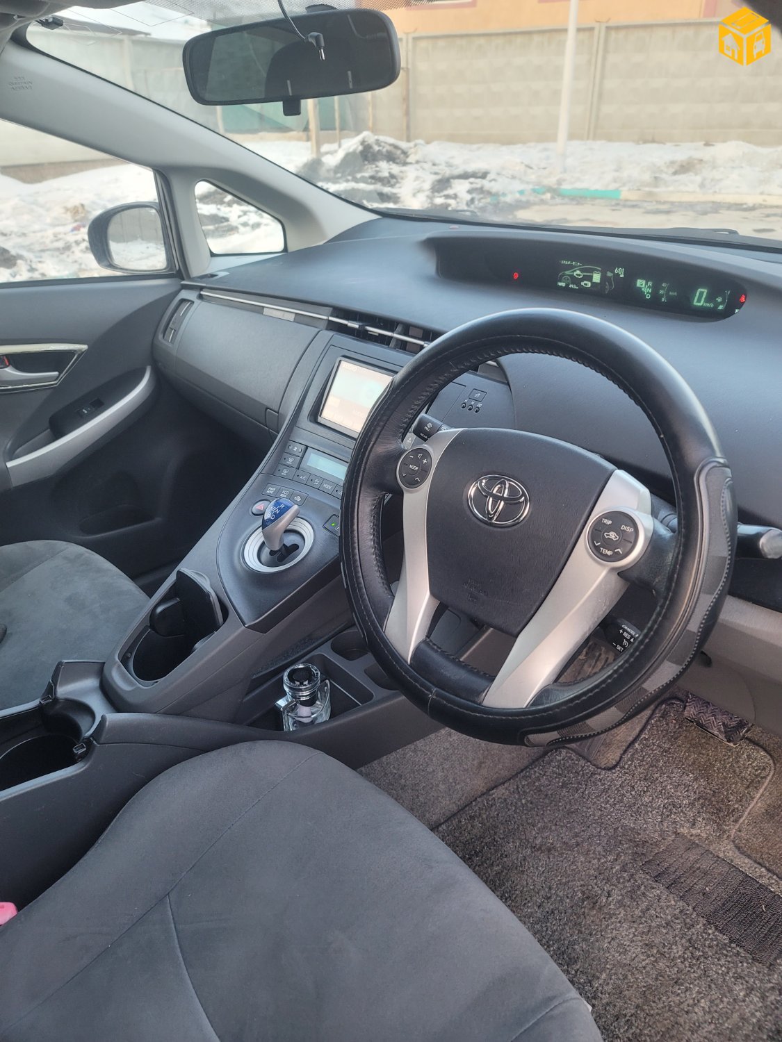 Toyota Prius 30
