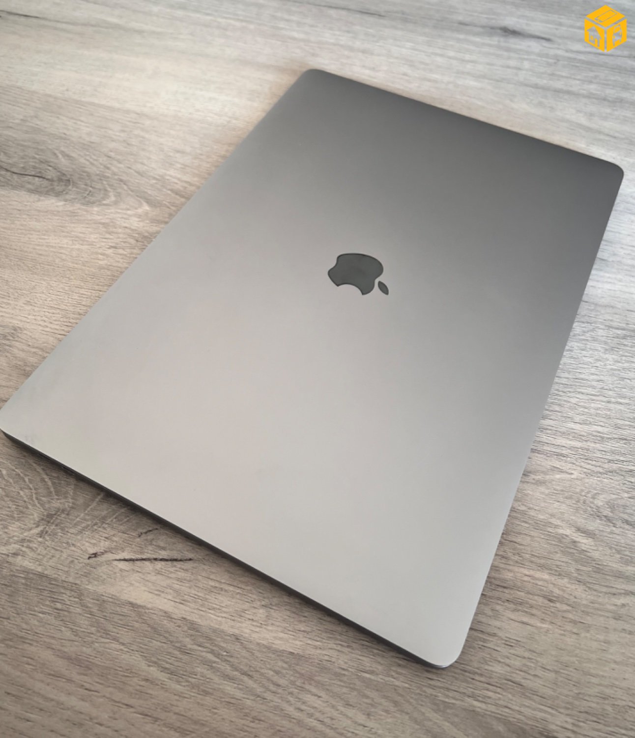 2019 16inch macbook pro i7 zarna.