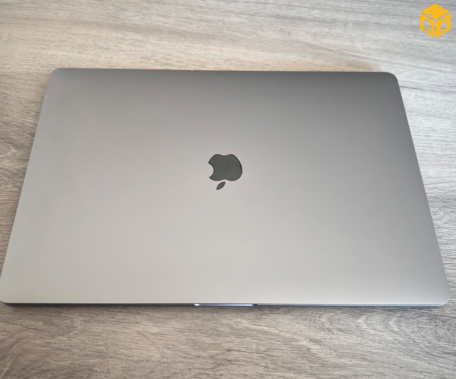 2019 16inch macbook pro i7 zarna.