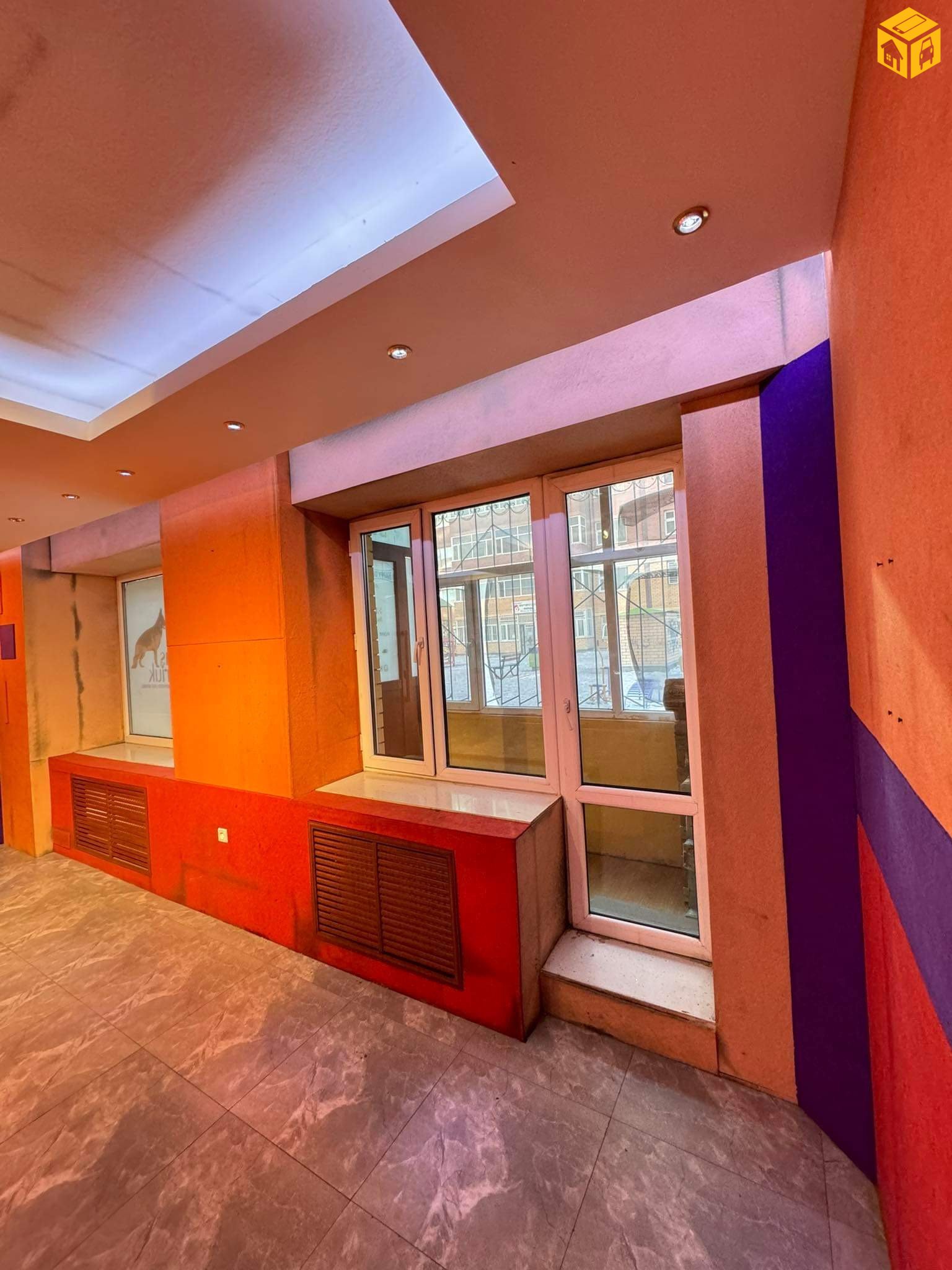 Үл хөдлөх түрээслүүлнэ Худалдаа, үйлчилгээний талбай түрээслүүлнэ