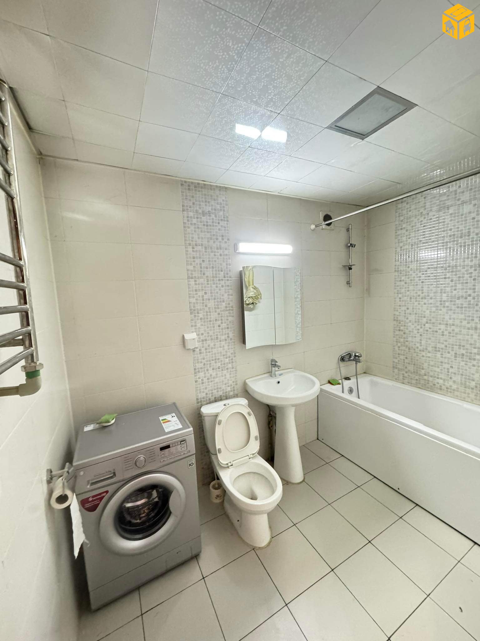 Үл хөдлөх түрээслүүлнэ Худалдаа, үйлчилгээний талбай түрээслүүлнэ