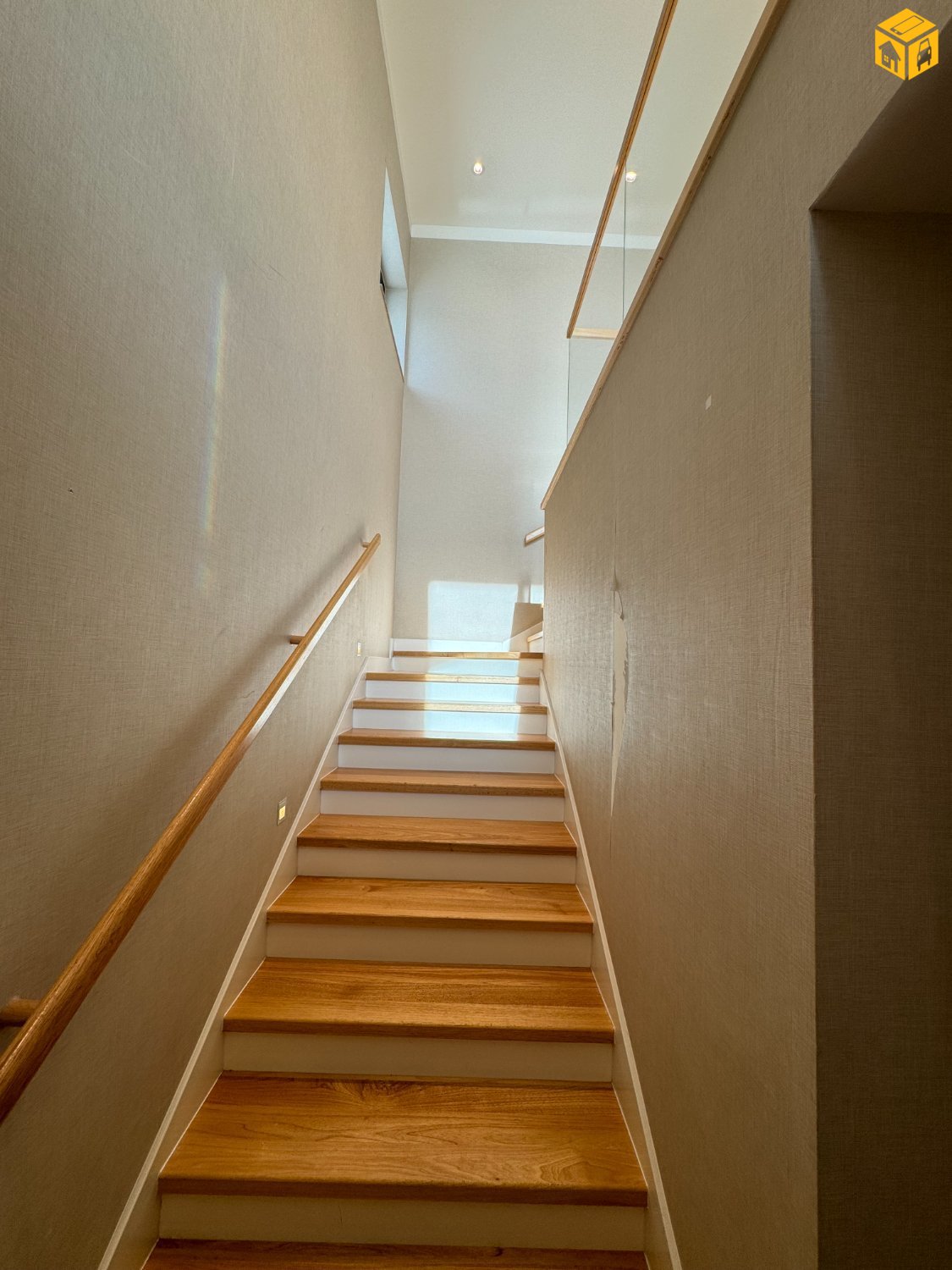 Үл хөдлөх зарна АОС, хаус, зуслан