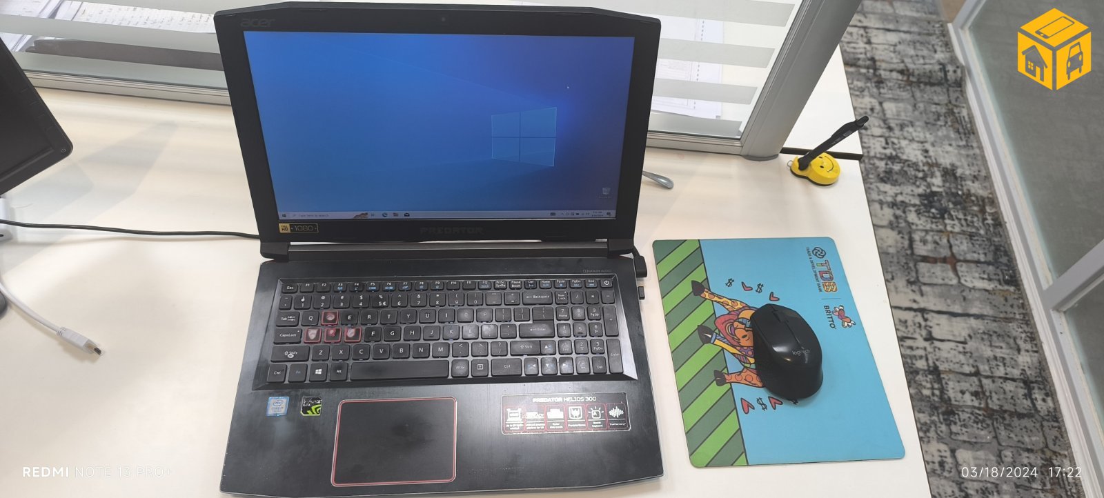Acer predator gaming notebook zarna.