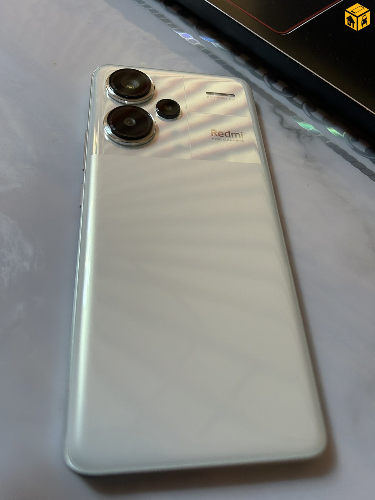 Redmi note13 pro plus 512gb 16+16Ram-тай утас зарна