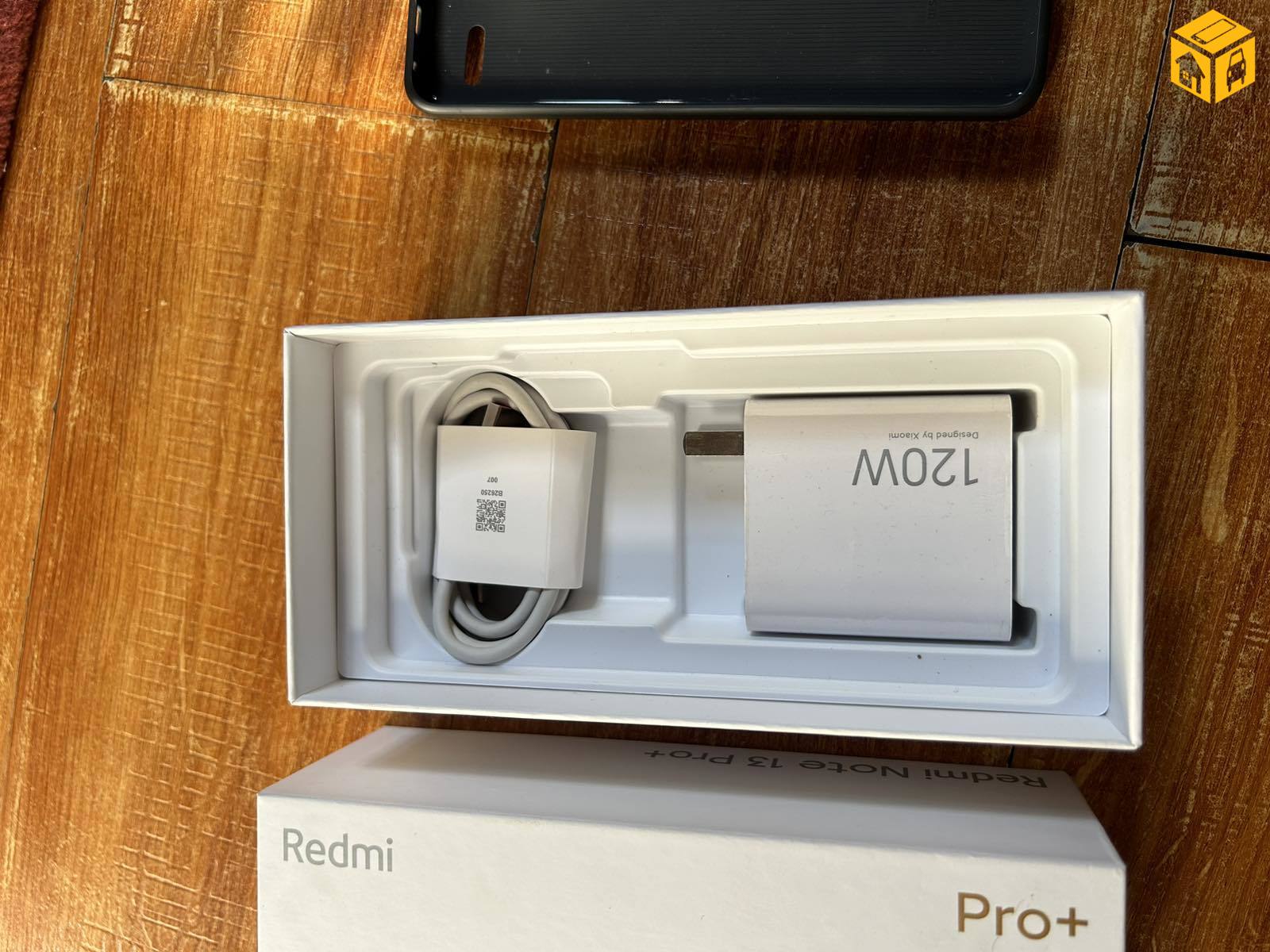 Redmi note13 pro plus 512gb 16+16Ram-тай утас зарна