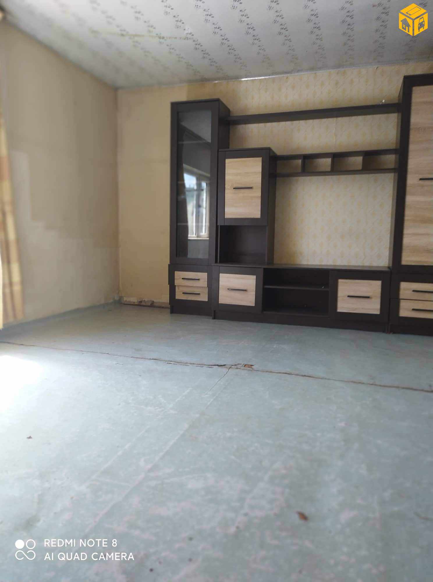 Үл хөдлөх зарна Хашаа байшин