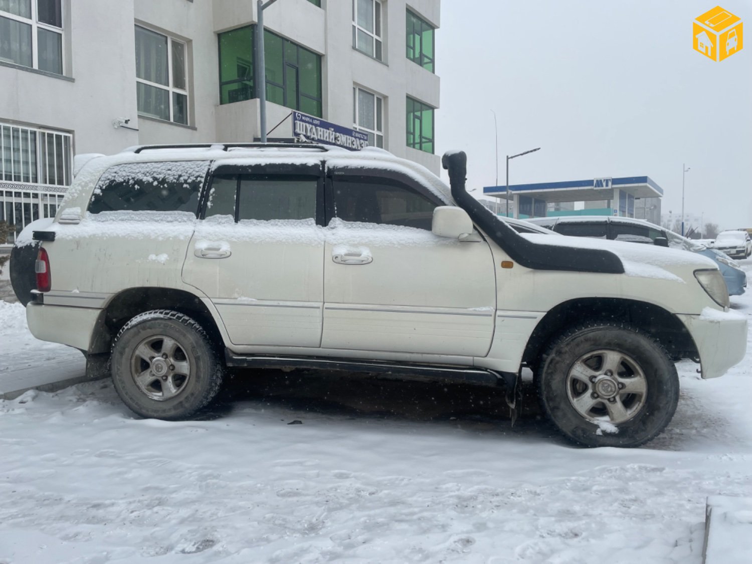Toyota Landcruiser 100