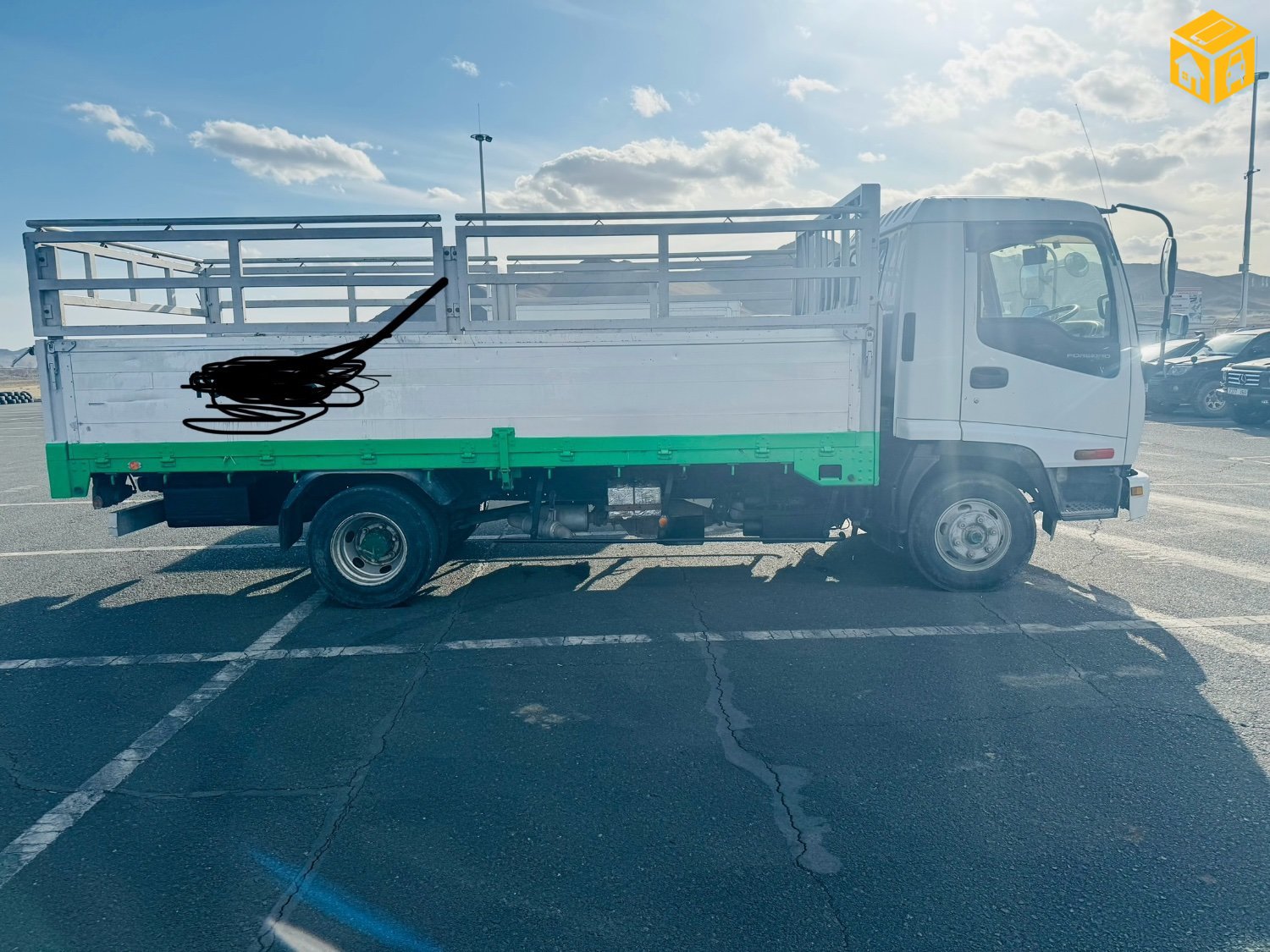 Ачааны машин Isuzu