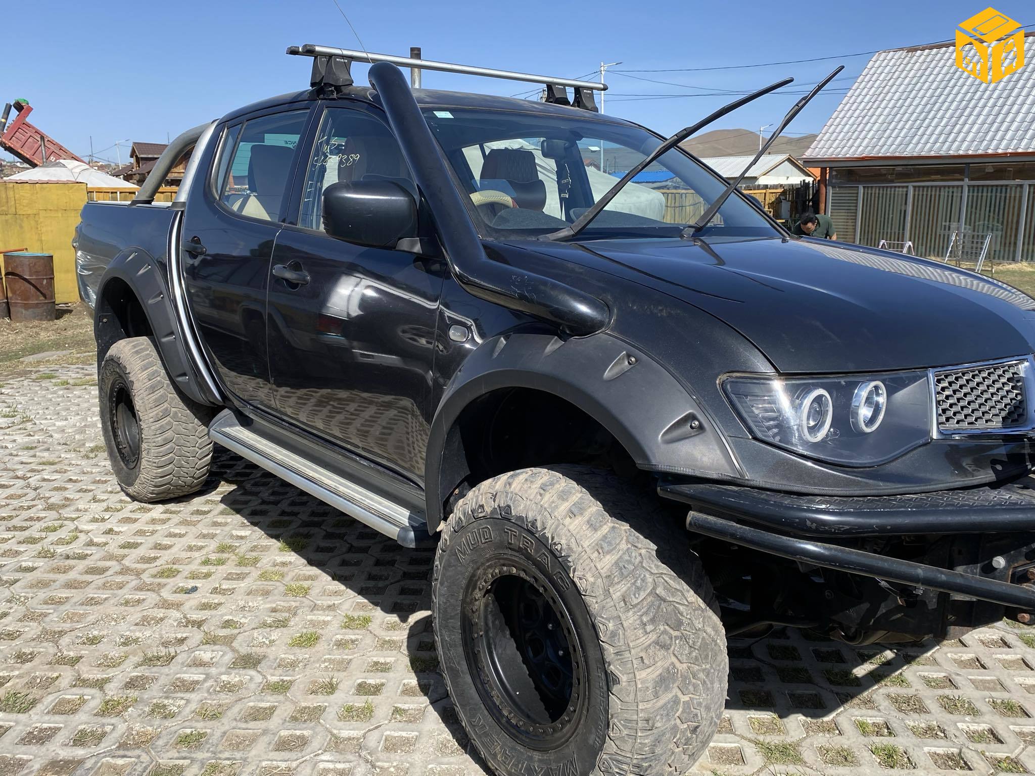 Mitsubishi L200
