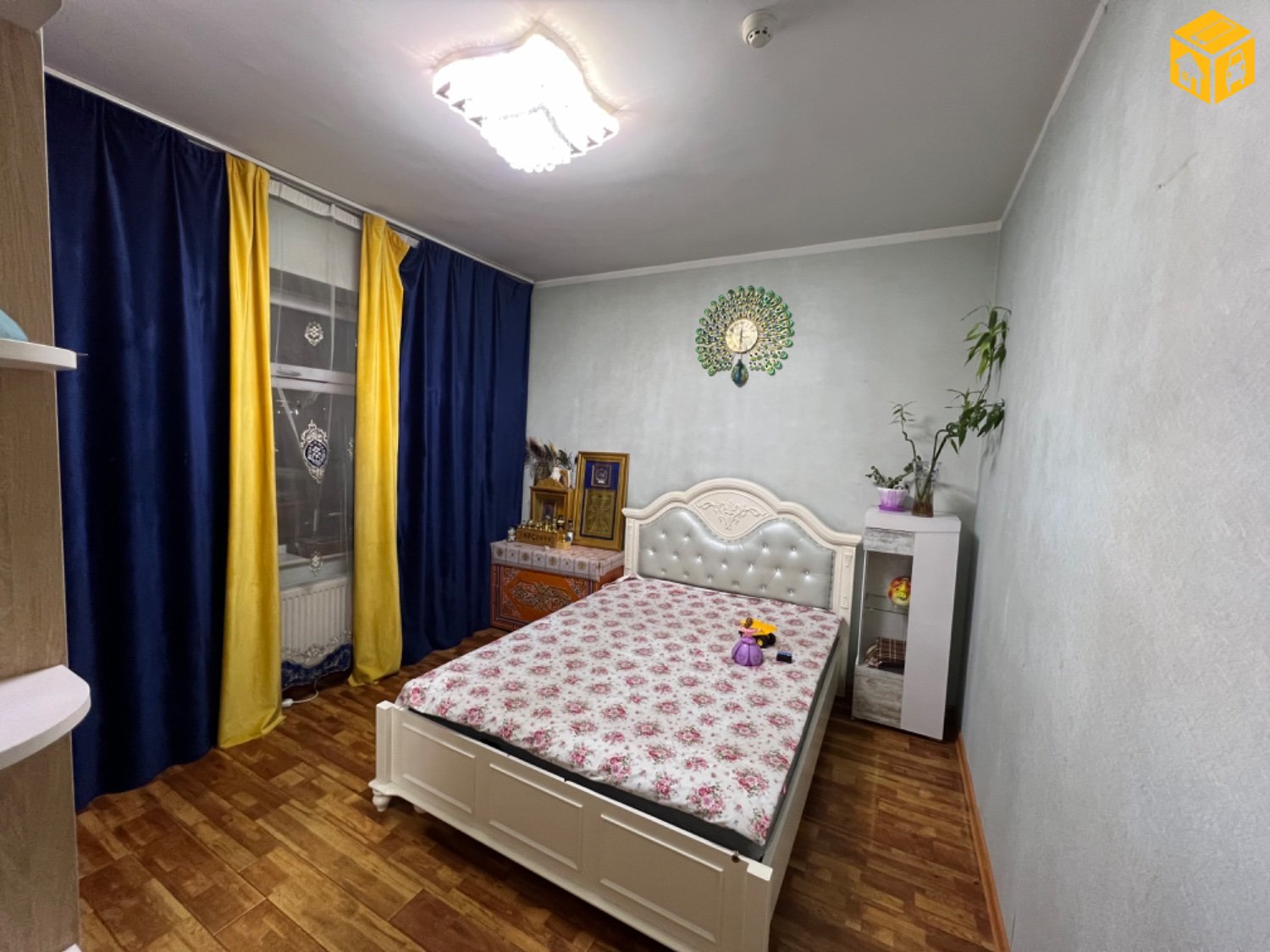 Орон сууц 2 өрөө