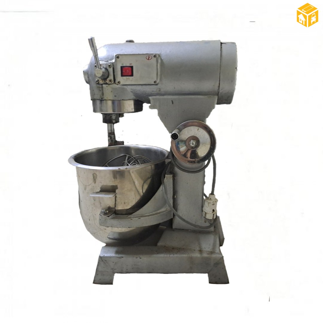 Үйлдвэрийн холигч,зуурагч,миксер зарна.