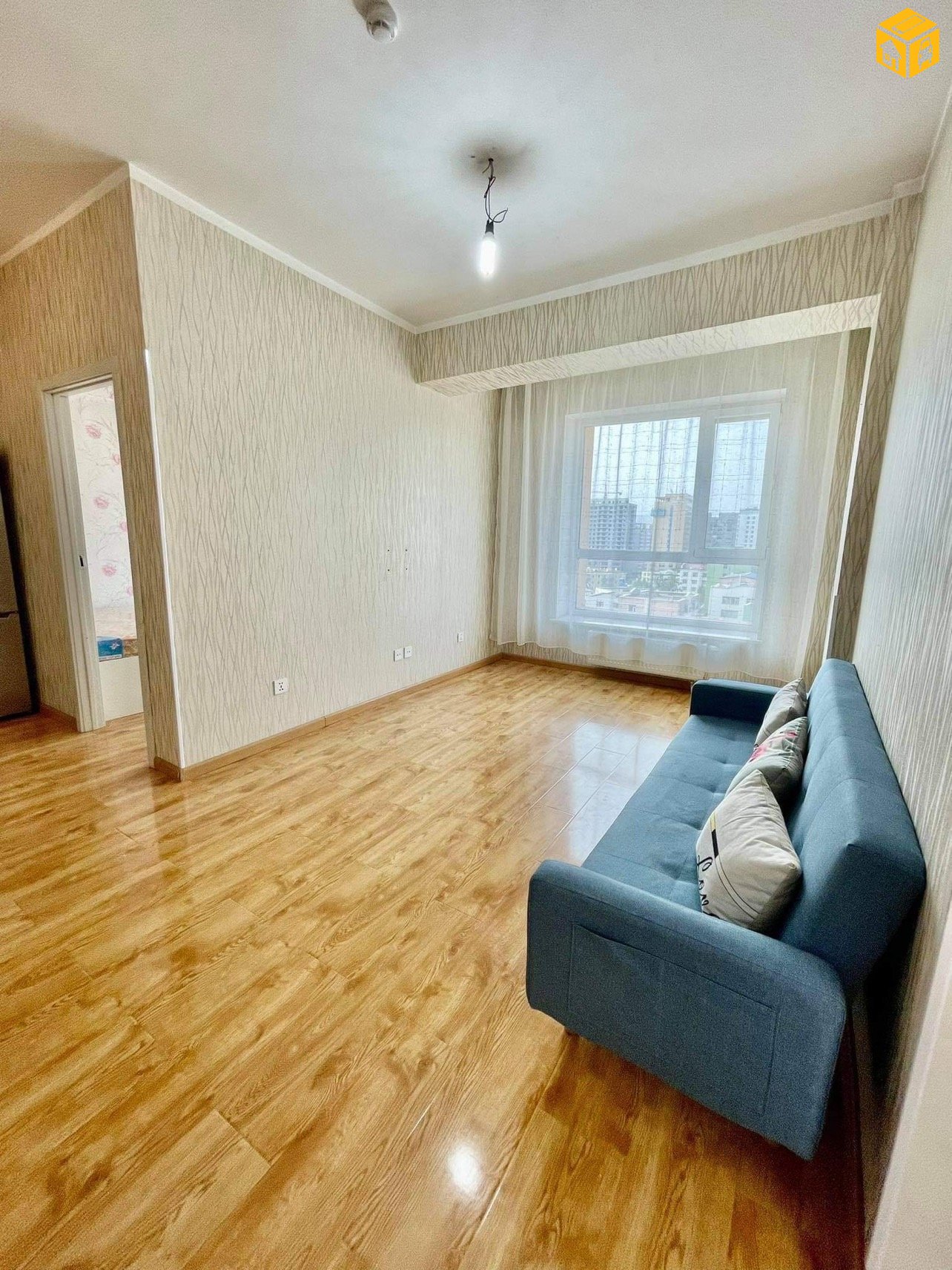 Орон сууц түрээслүүлнэ 2 өрөө