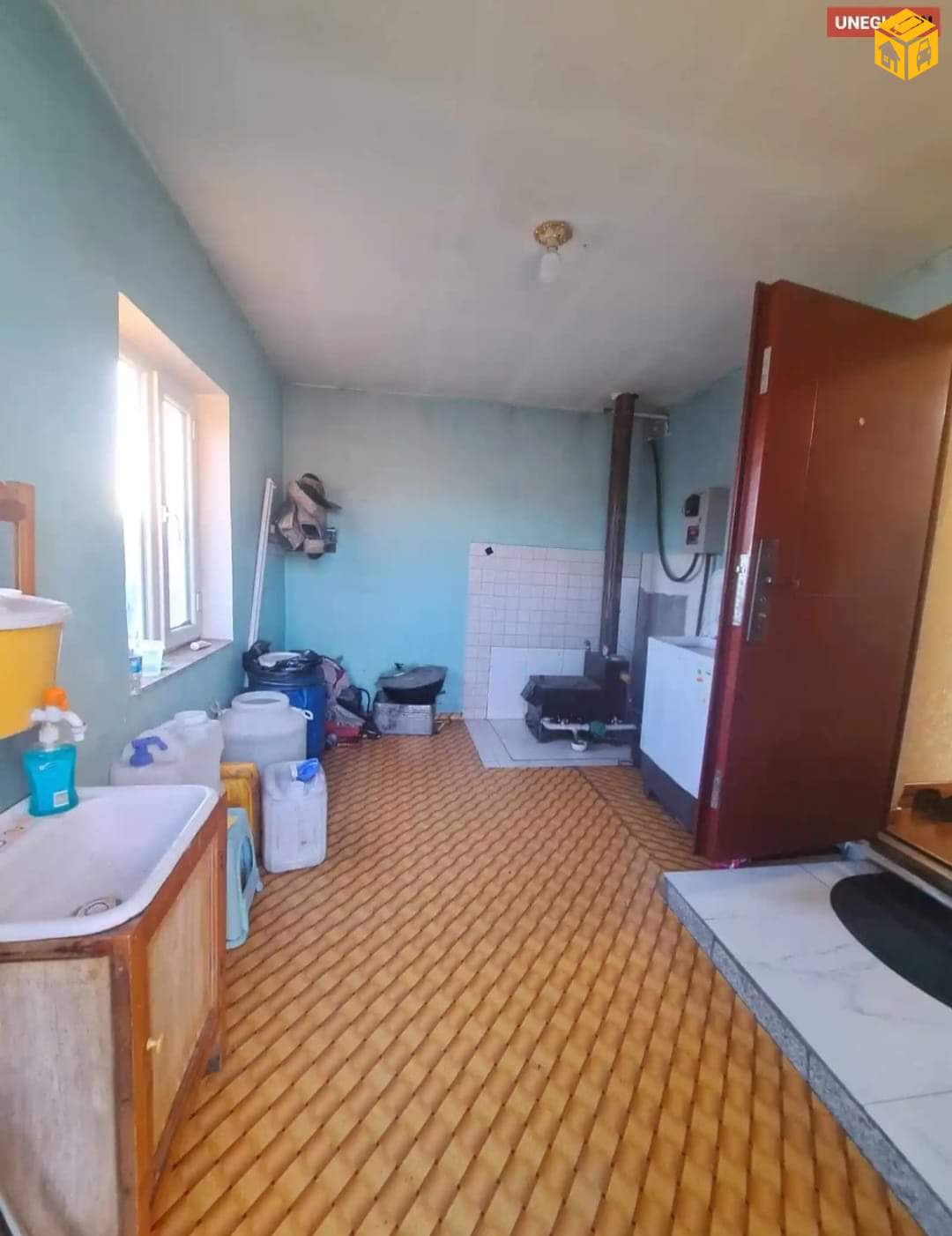 Үл хөдлөх зарна Хашаа байшин