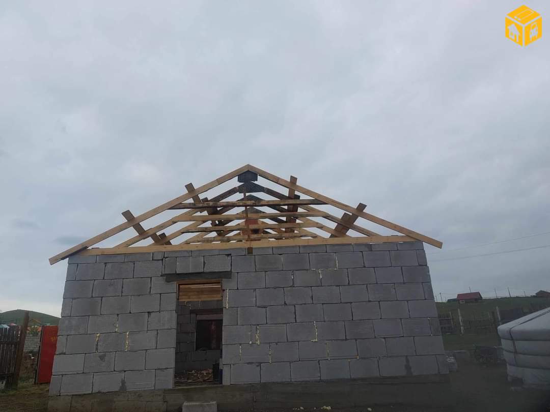 Үл хөдлөх зарна Хашаа байшин