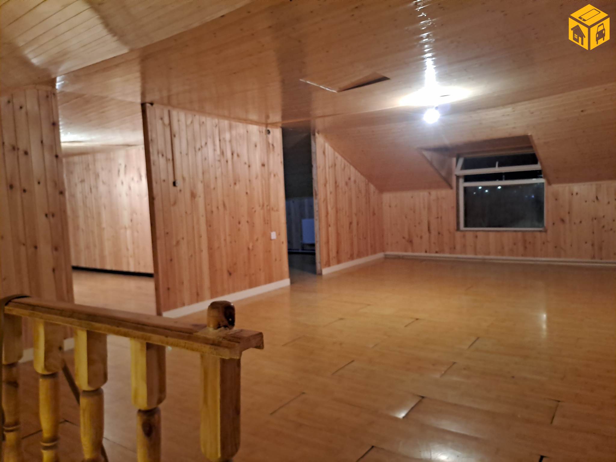 Үл хөдлөх зарна Хашаа байшин