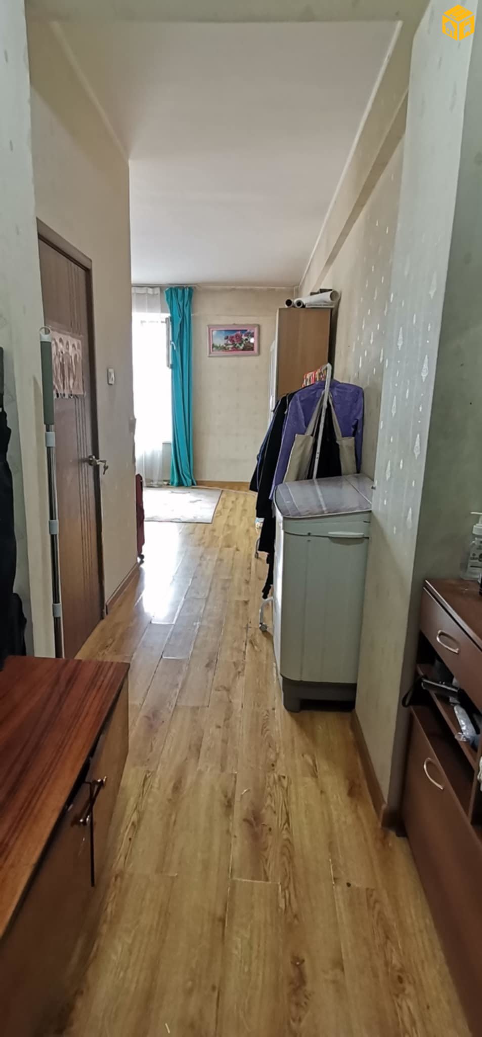 Орон сууц 1 өрөө