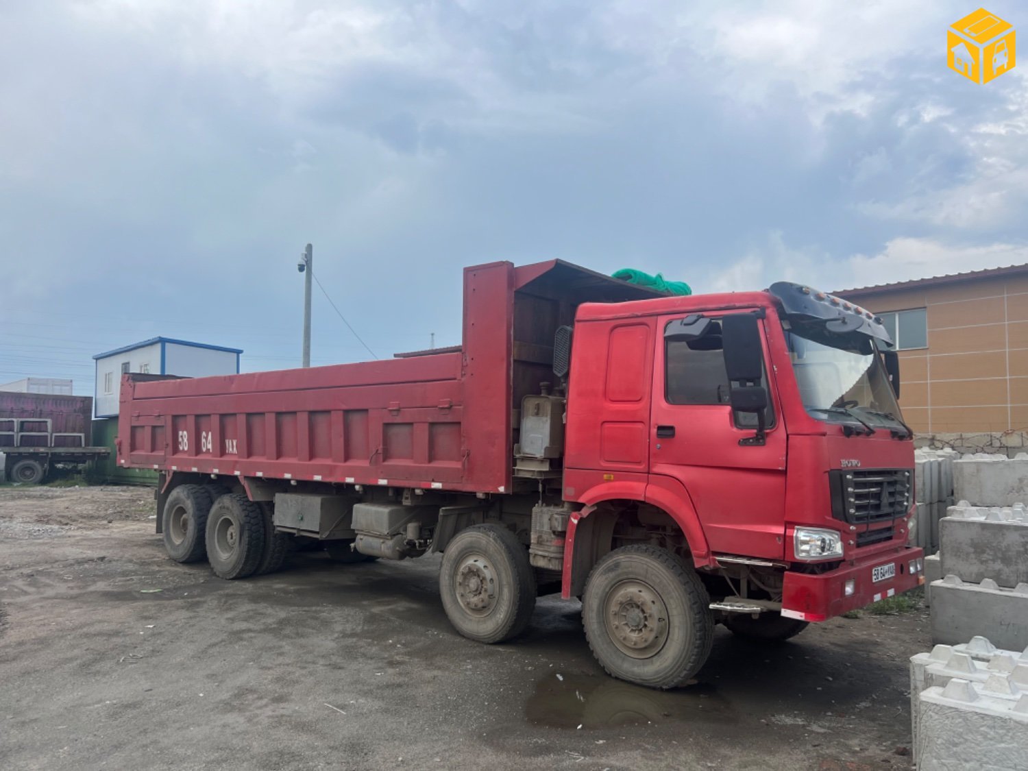 Ачааны машин Sinotruk