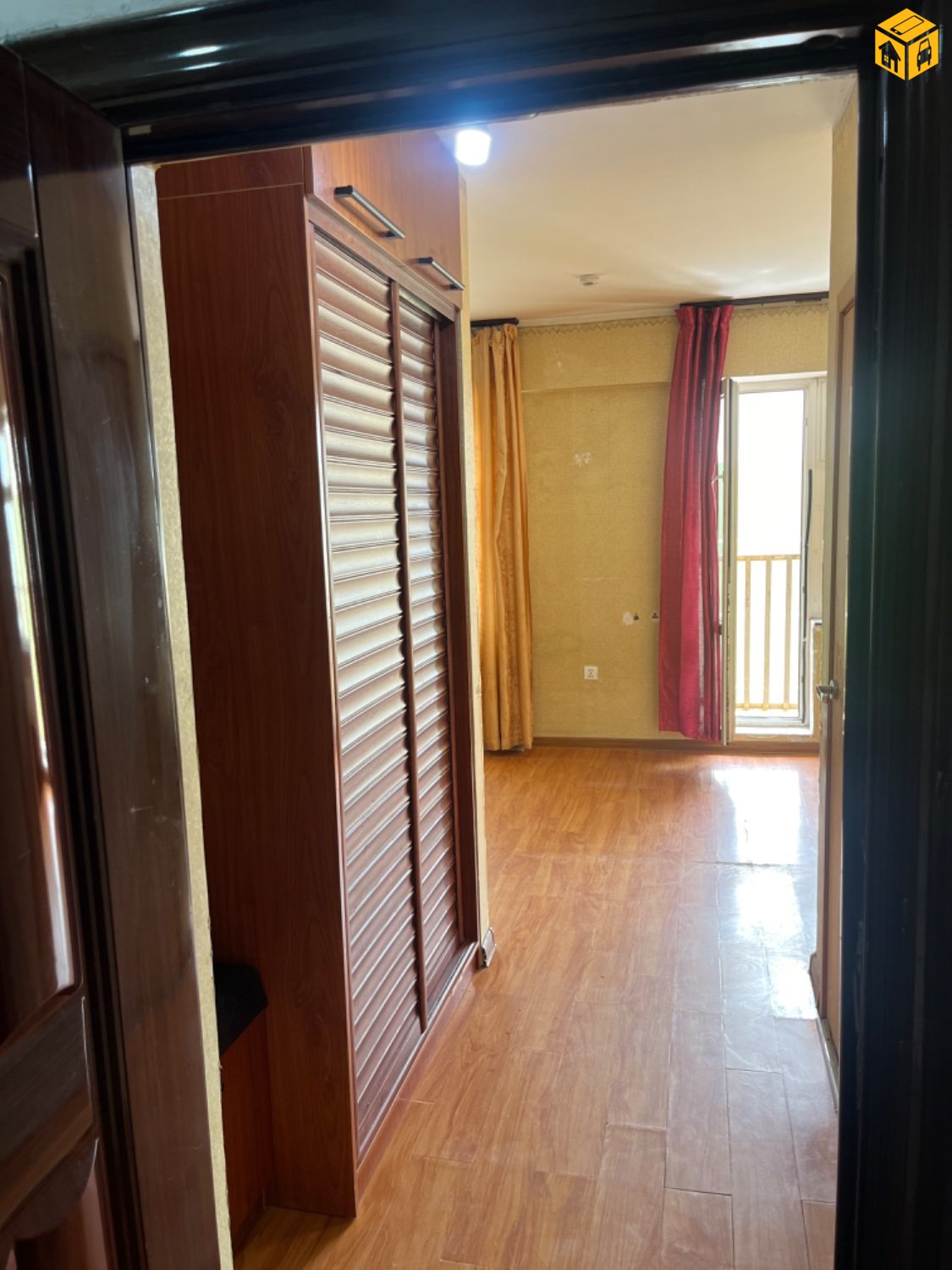 Орон сууц 1 өрөө