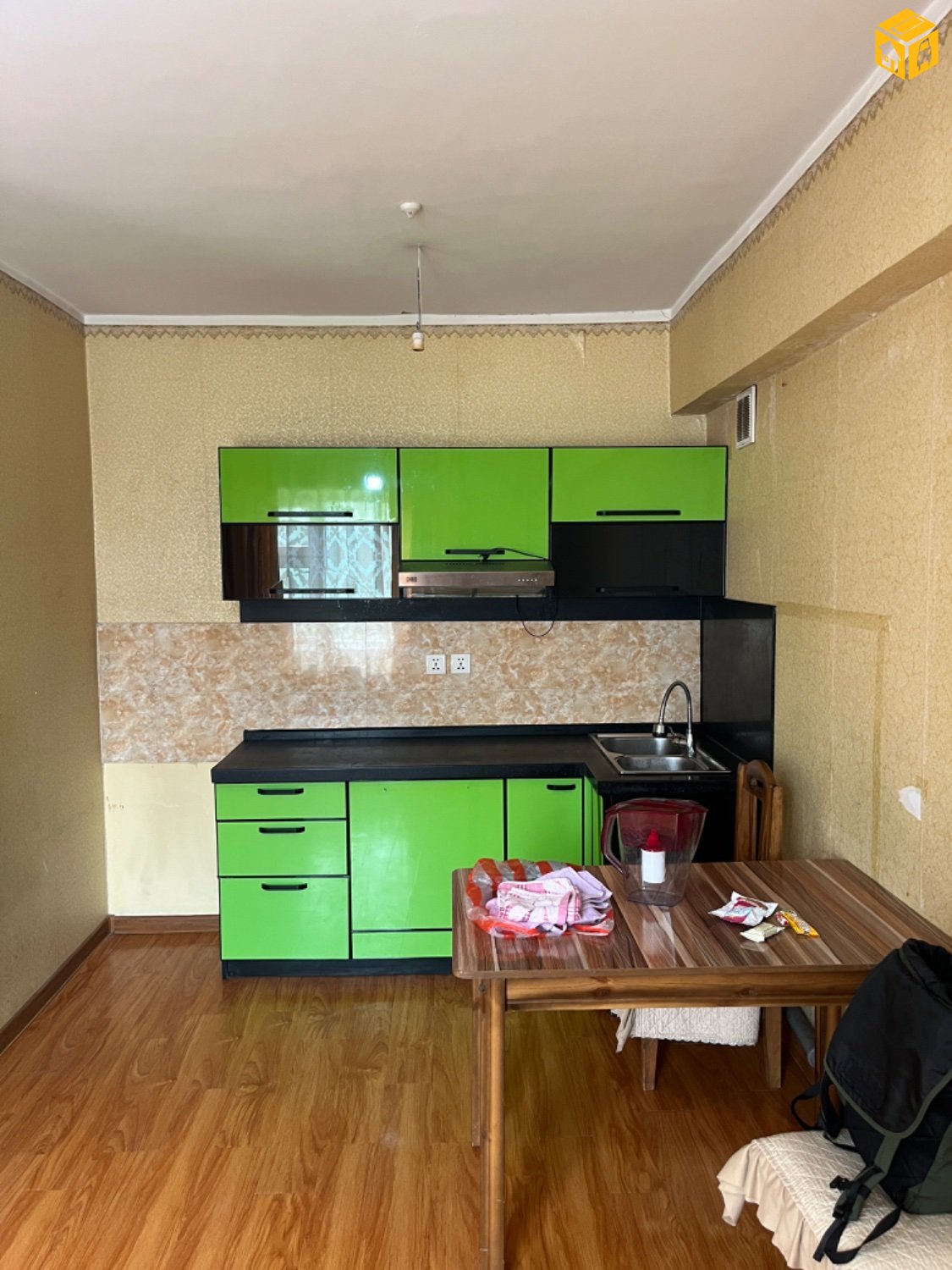 Орон сууц 1 өрөө