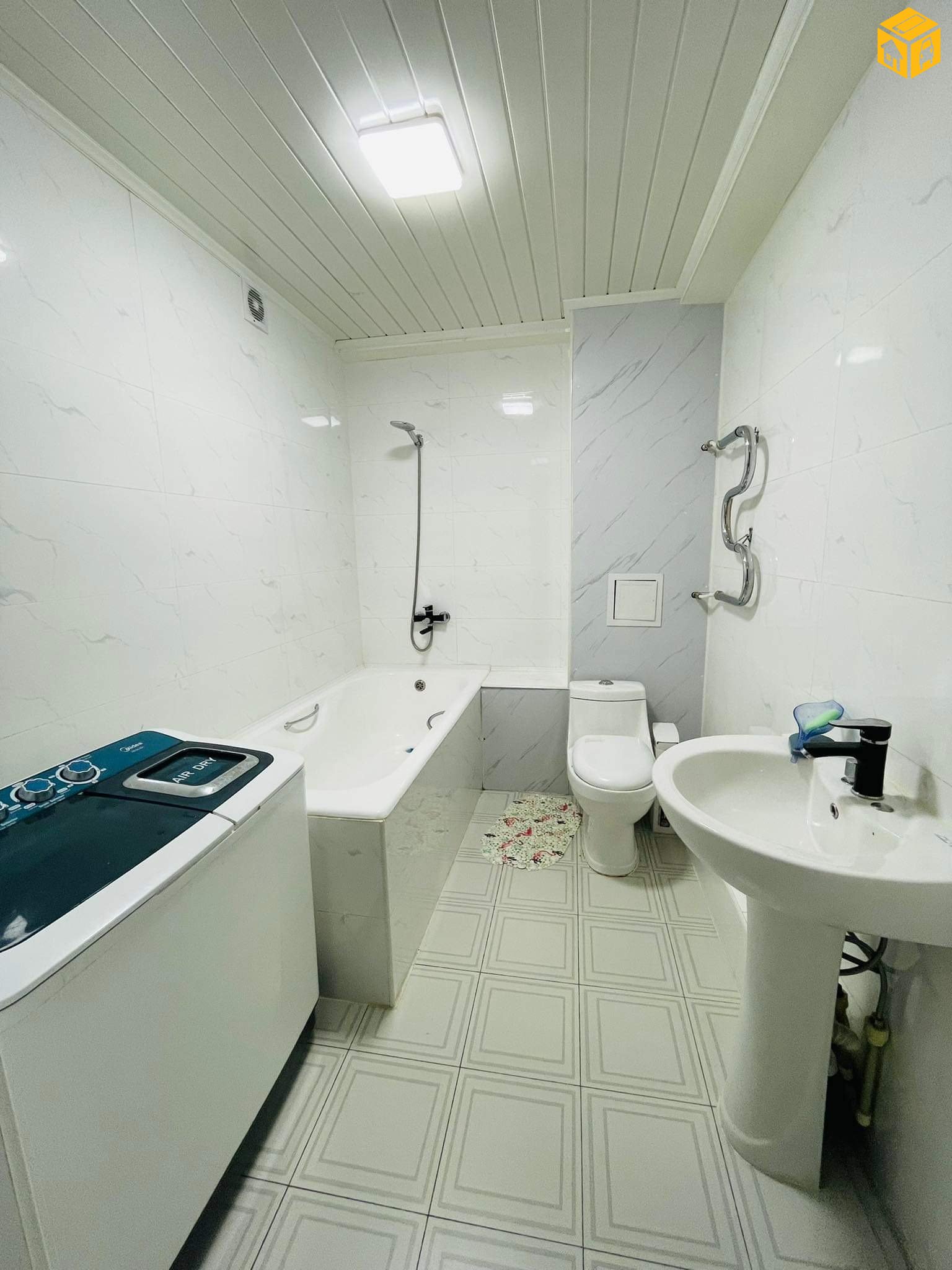 Орон сууц түрээслүүлнэ 2 өрөө