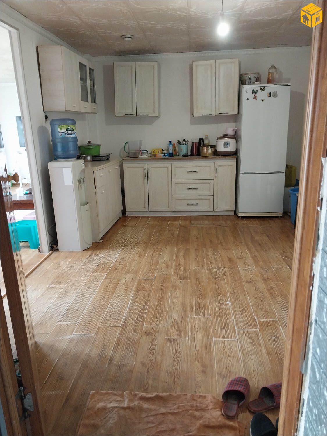 Үл хөдлөх зарна Хашаа байшин