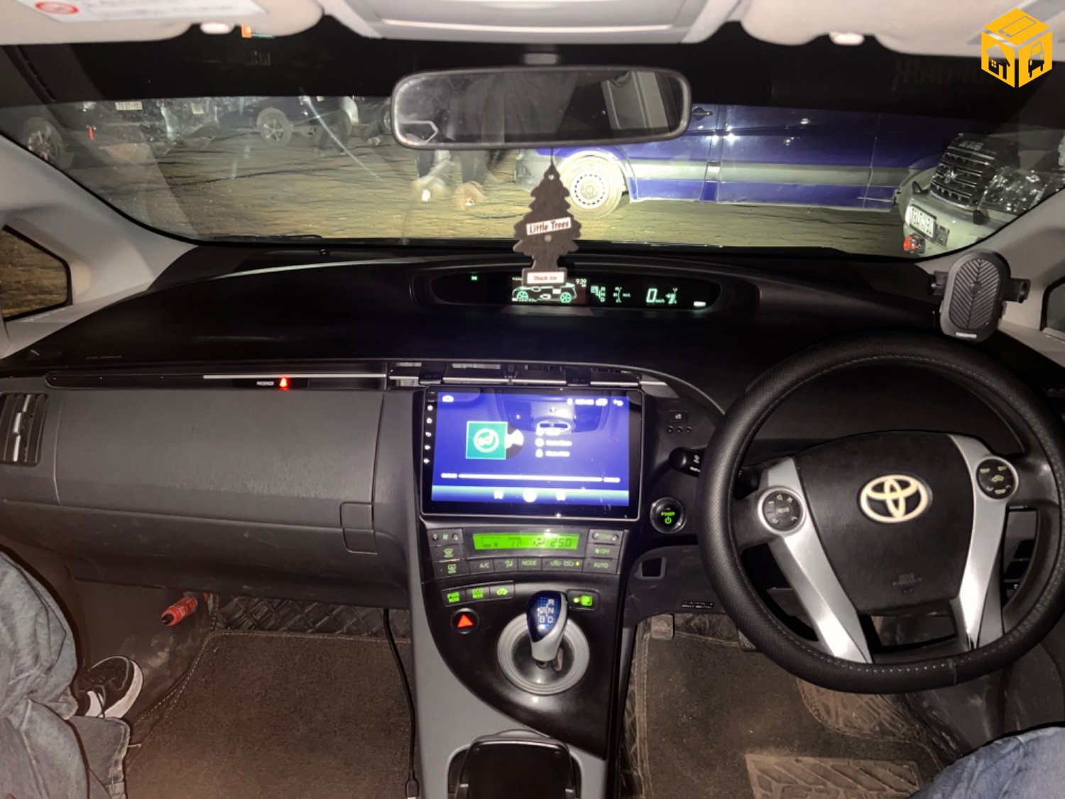 Toyota Prius 30