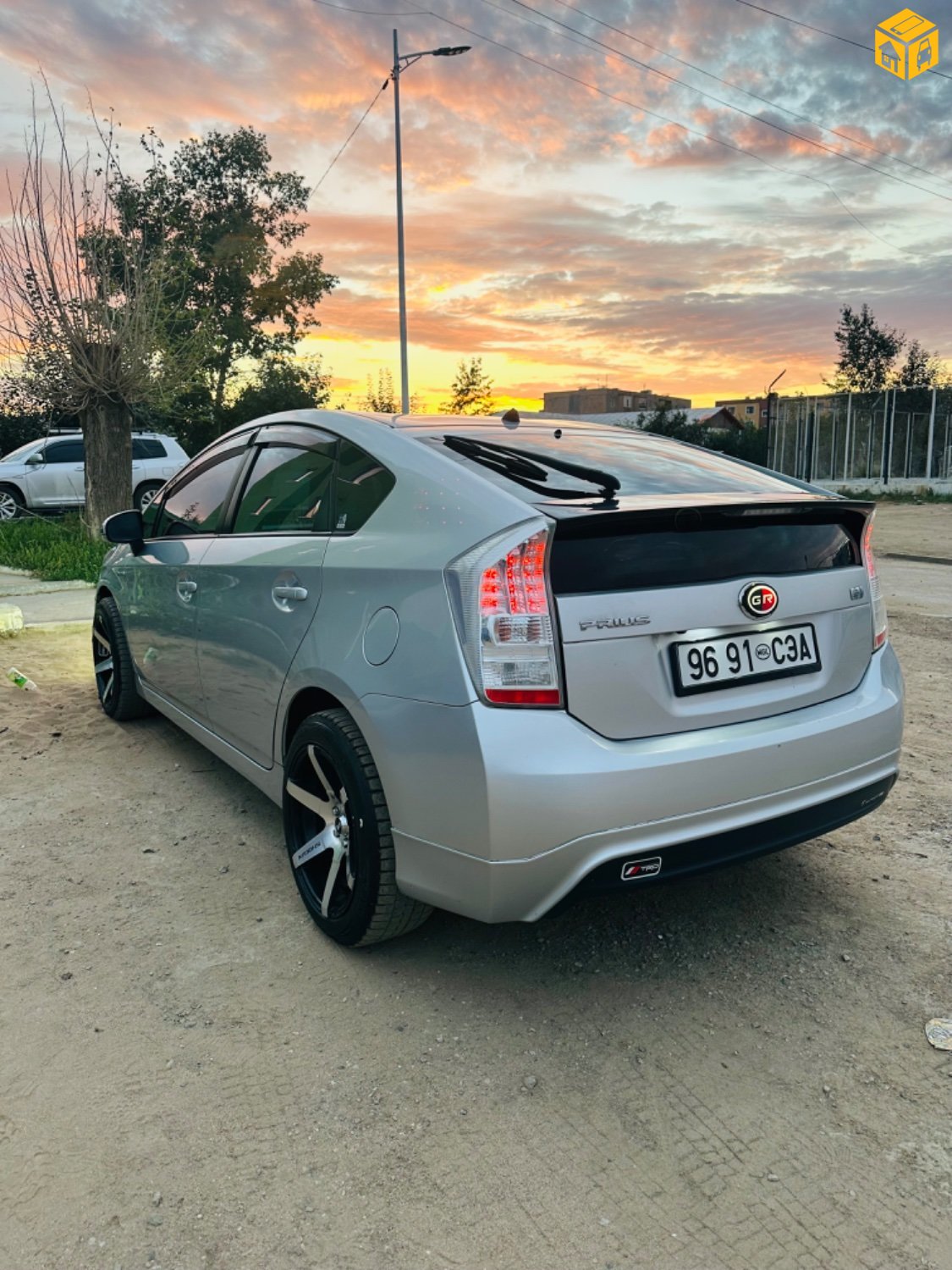 Toyota Prius 30