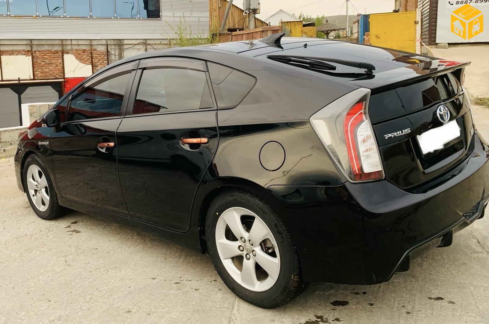 Toyota Prius 30