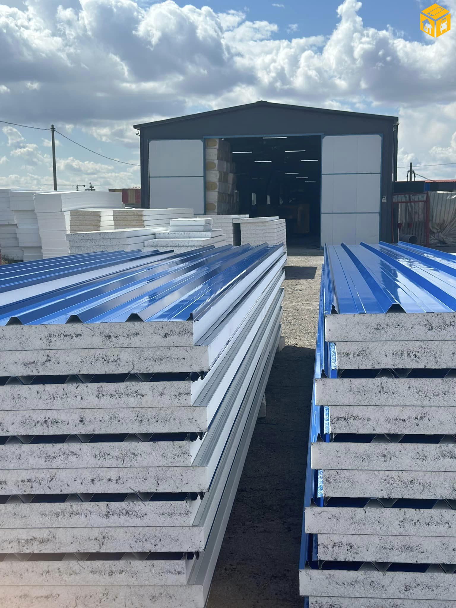 Углуургатай сэндвич хавтангийн захиалга авна