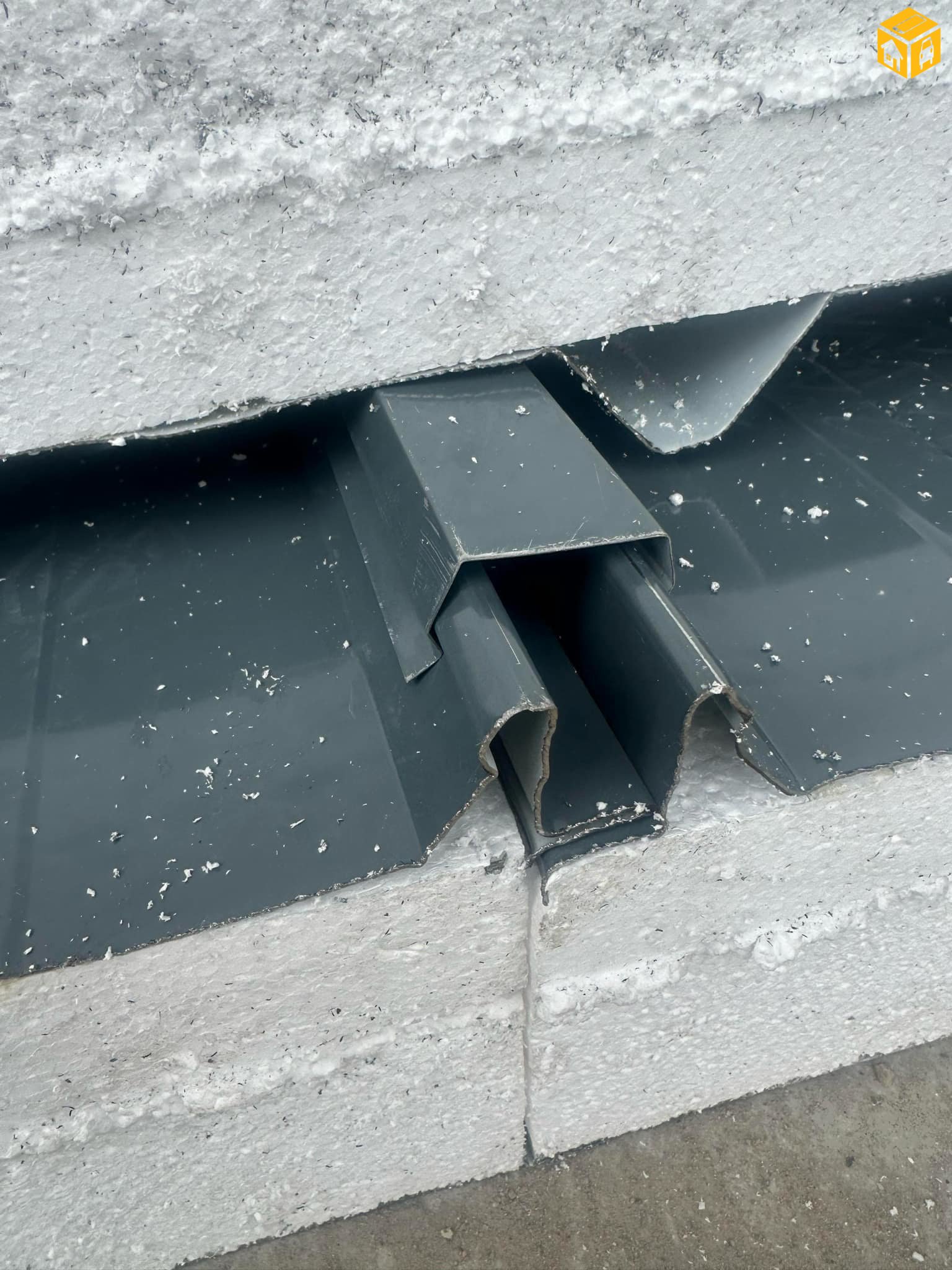 Углуургатай сэндвич хавтангийн захиалга авна