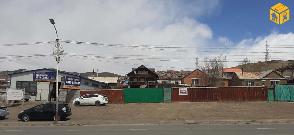 Үл хөдлөх зарна Хашаа байшин